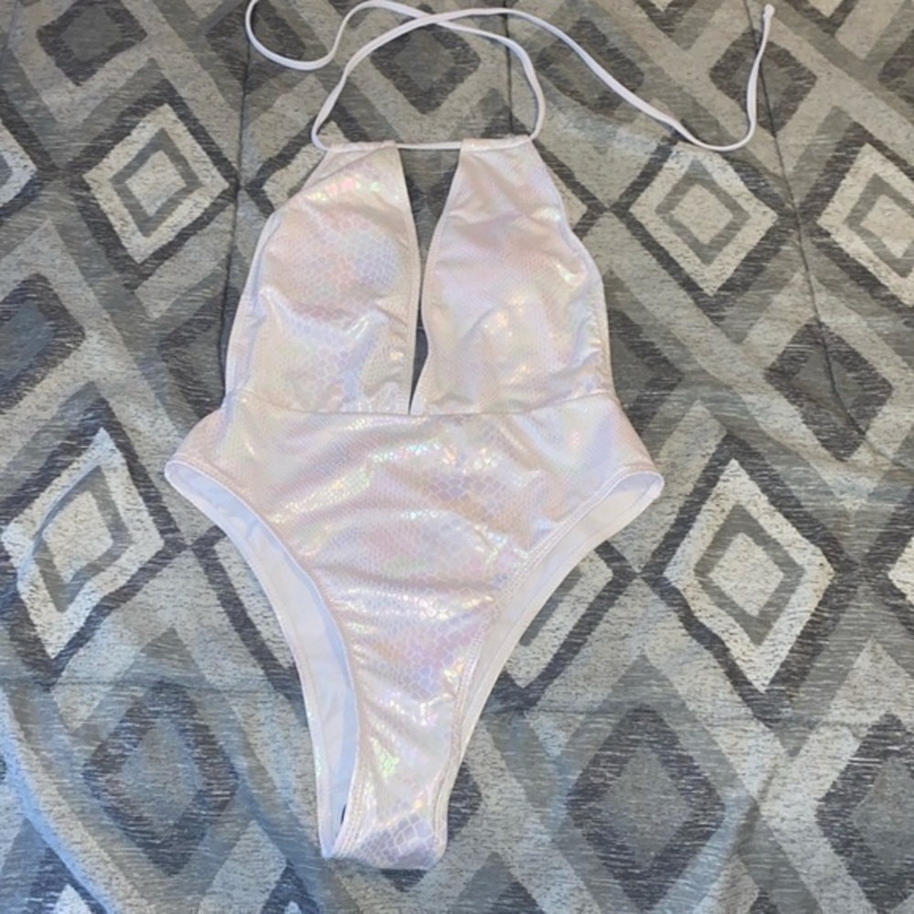 NWOT white fluorescent mermaid style halter one piece bathing suit